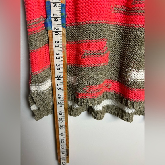 Gray Saks fifth Avenue M Crochet Top Blouse Beach Multicolor resort Vacation - Picture 6 of 10